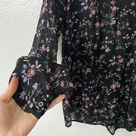 Joie M Black Floral Long Sleeve Silk Blouse - Picture 4 of 8